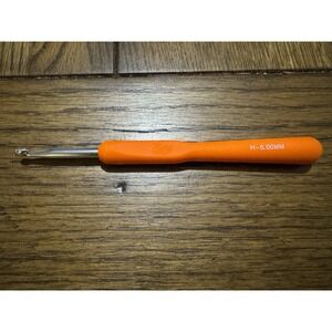 Boye H-5.00MM Soft Handle Ergonomic Aluminum Crochet Hook Orange